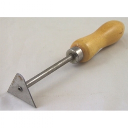 TRIANGULAR TURNING TOOL